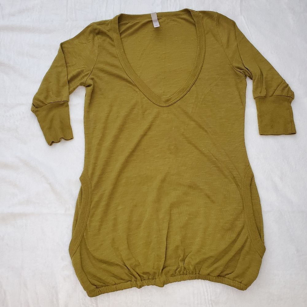 Xhilaration Woman's Grunge Deep V-neck Top Shirt Boho Dress Pockets Size Small